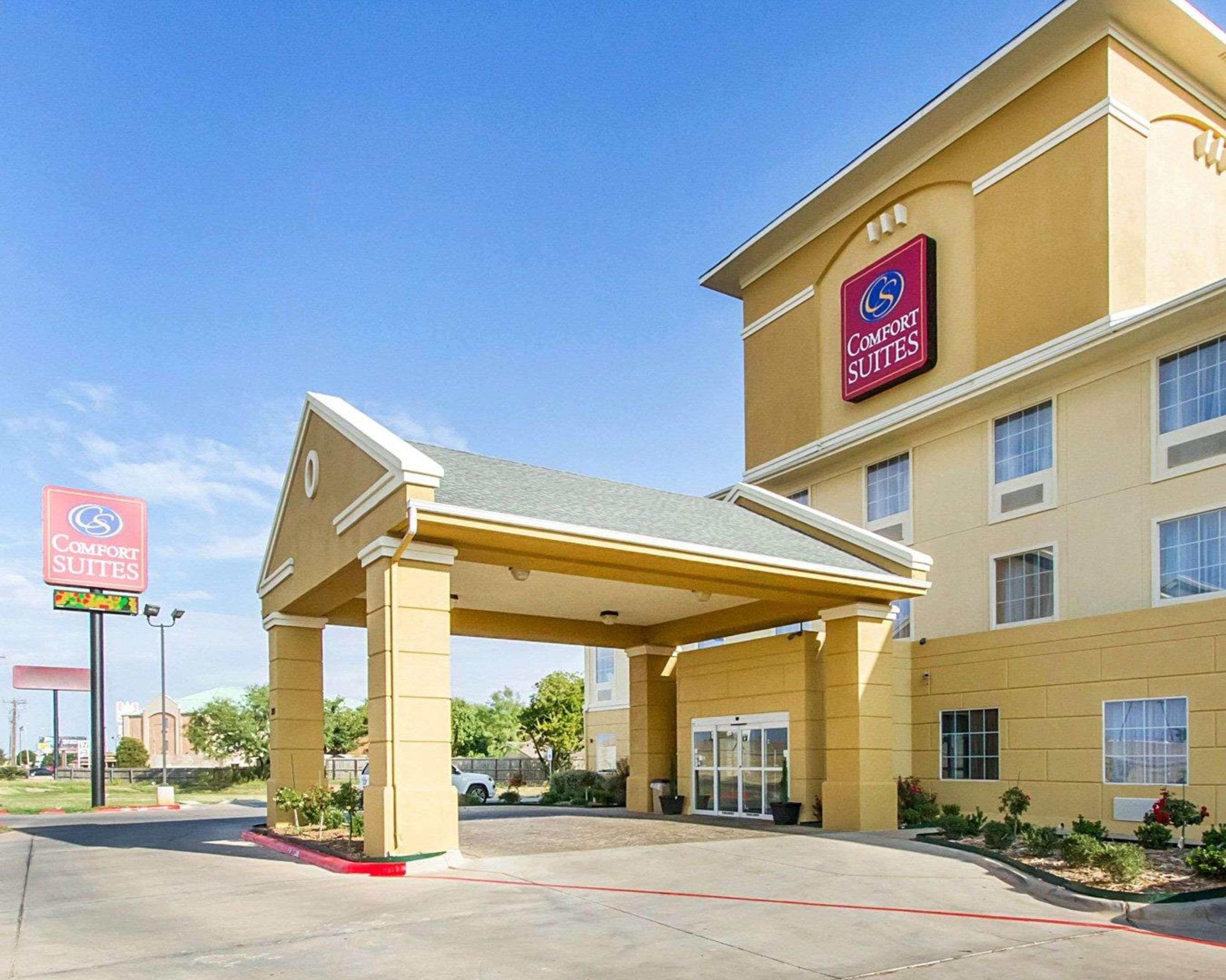 Comfort Suites Abilene Exterior photo